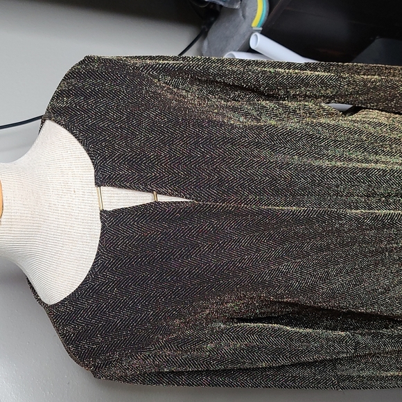 Michael Kors Gold Combo blouse - Picture 2 of 8